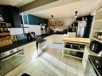 For sale Ambares-et-lagrave 5 rooms 145 m2 Gironde (33440) photo 0