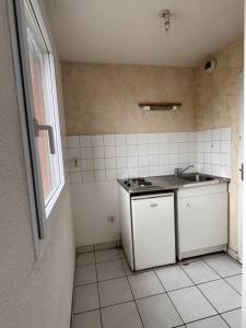 For sale Petit-quevilly 2 rooms 48 m2 Seine maritime (76140) photo 1