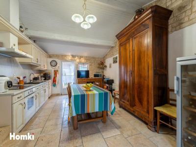 For sale Milhaud 4 rooms 93 m2 Gard (30540) photo 3