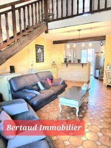 For sale Port-saint-louis-du-rhone 5 rooms 120 m2 Bouches du Rhone (13230) photo 2