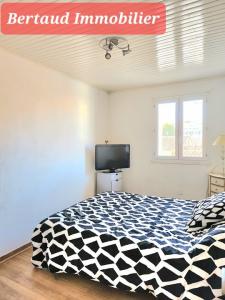 For sale Port-saint-louis-du-rhone 5 rooms 120 m2 Bouches du Rhone (13230) photo 4