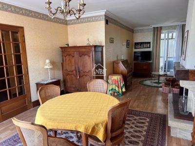 For sale Laval 4 rooms 73 m2 Mayenne (53000) photo 1