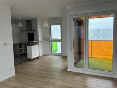 For rent Nantes 3 rooms 61 m2 Loire atlantique (44000) photo 0