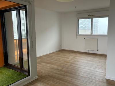 For rent Nantes 3 rooms 61 m2 Loire atlantique (44000) photo 2