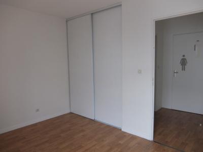 For rent Nantes 3 rooms 71 m2 Loire atlantique (44100) photo 2