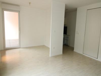 For rent Nantes 1 room 34 m2 Loire atlantique (44000) photo 1