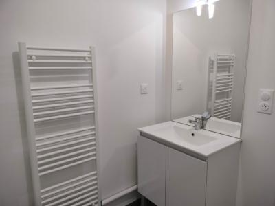 For rent Nantes 1 room 30 m2 Loire atlantique (44300) photo 4