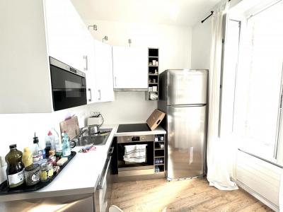 For sale Marseille-7eme-arrondissement 2 rooms 33 m2 Bouches du Rhone (13007) photo 2