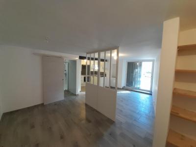 For rent Tresques 1 room 37 m2 Gard (30330) photo 2