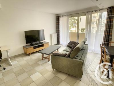 Louer Appartement 55 m2 Thiais