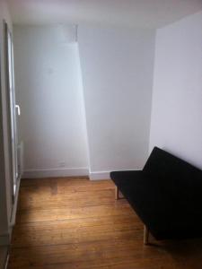 For rent Paris-17eme-arrondissement 1 room 12 m2 Paris (75017) photo 0