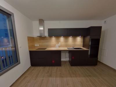 For rent Lyon-7eme-arrondissement 3 rooms 62 m2 Rhone (69007) photo 1