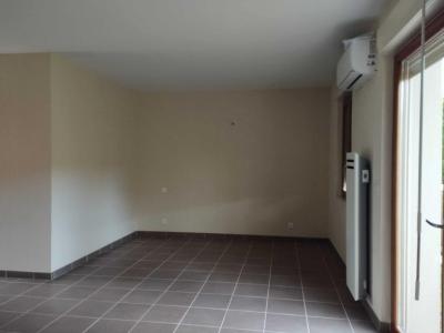 Louer Appartement Vosnon 711 euros