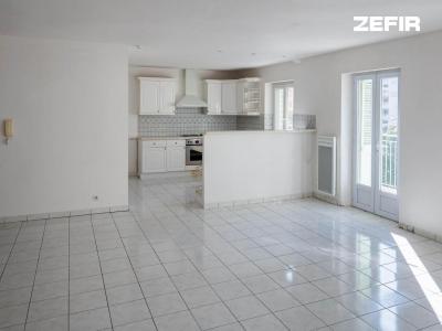 For sale Saint-raphael 4 rooms 94 m2 Var (83700) photo 2