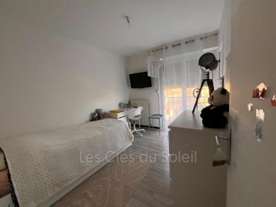 For sale Six-fours-les-plages 3 rooms 56 m2 Var (83140) photo 3