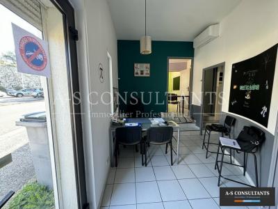 Acheter Bureau 70 m2 Villeneuve-les-avignon