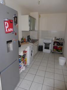 For sale 2 rooms 56 m2 Bouches du Rhone (13190) photo 2