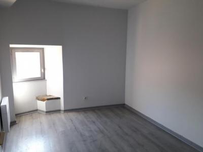 Acheter Appartement  665 euros