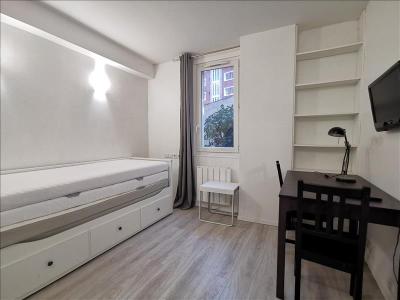 For rent Paris-13eme-arrondissement 1 room 15 m2 Paris (75013) photo 0