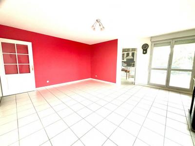 For sale Lyon-8eme-arrondissement 3 rooms 70 m2 Rhone (69008) photo 0