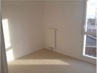 Louer Appartement Dainville 681 euros