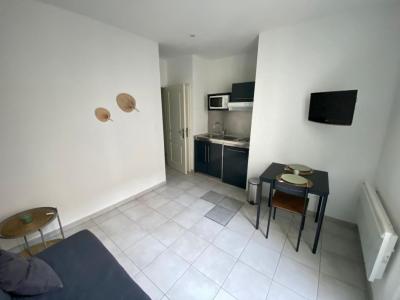 Louer Appartement 16 m2 Marseille-2eme-arrondissement