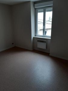 Louer Appartement 79 m2 Cerdon