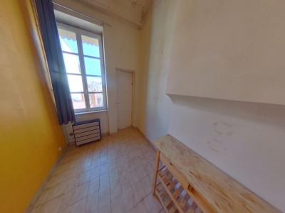 For rent Lyon-6eme-arrondissement 2 rooms 34 m2 Rhone (69006) photo 1