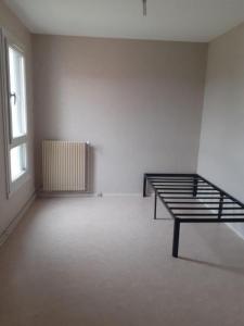 For rent Chateau-renault 3 rooms 69 m2 Indre et loire (37110) photo 1