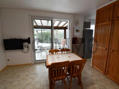 For sale Vendres 4 rooms 47 m2 Herault (34350) photo 3