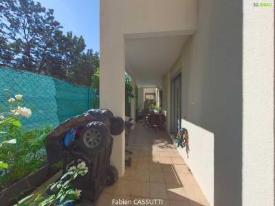 For sale Nice 3 rooms 64 m2 Alpes Maritimes (06300) photo 2