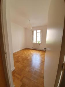 Louer Appartement Lyon-6eme-arrondissement 927 euros