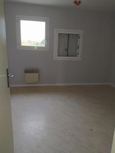 For rent Blanc 3 rooms 71 m2 Indre (36300) photo 0