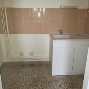 For rent Belabre 1 room 30 m2 Indre (36370) photo 4