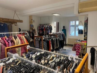 Louer Commerce 89 m2 Montrevel-en-bresse