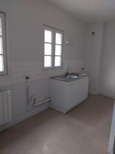 Annonce Location 3 pices Appartement Sainte-catherine-de-fierbois 37