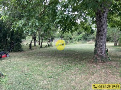 For sale Avord 805 m2 Cher (18520) photo 0