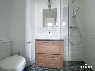 Louer Appartement 30 m2 Paris-17eme-arrondissement