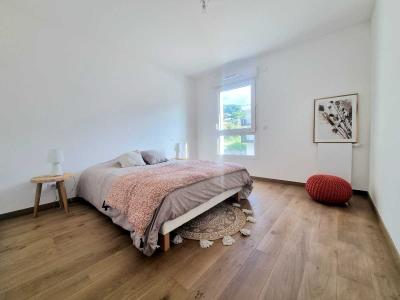 For sale Annecy 3 rooms 66 m2 Haute savoie (74000) photo 2