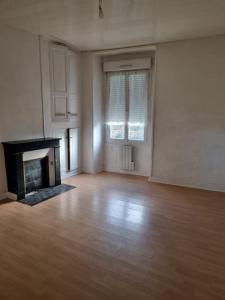 Acheter Immeuble Vendome 299915 euros