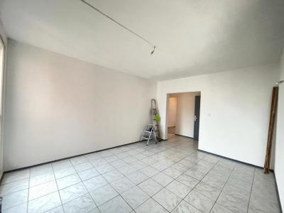 For rent Nimes 3 rooms 57 m2 Gard (30900) photo 2