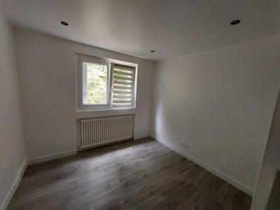 Louer Appartement 12 m2 Bougival