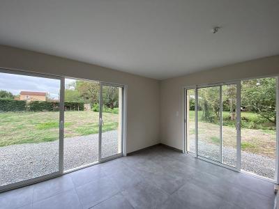 For rent Unias 4 rooms 113 m2 Loire (42210) photo 3