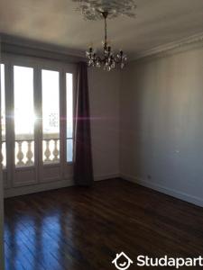 For rent Courbevoie 1 room 12 m2 Hauts de Seine (92400) photo 0