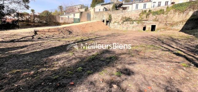 For sale Saintes 839 m2 Charente maritime (17100) photo 0