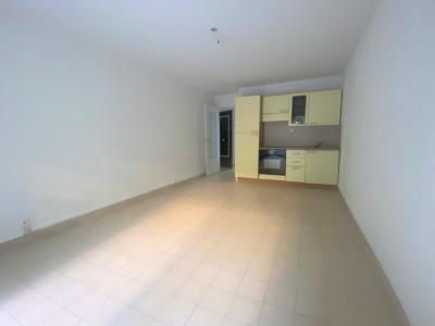 Louer Appartement 36 m2 Nice