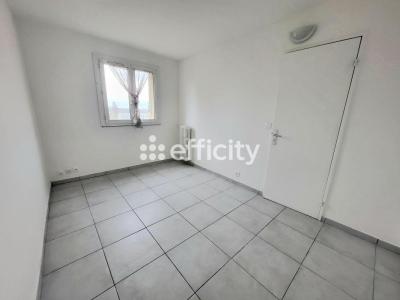 Acheter Appartement 40 m2 Villepinte