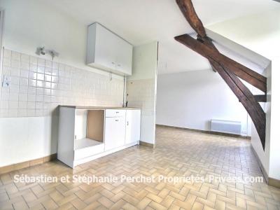 Louer Appartement 82 m2 Patay