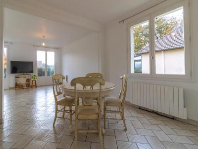 For sale Gievres 7 rooms 154 m2 Loir et cher (41130) photo 4