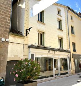 For sale Montbrison 6 rooms 114 m2 Loire (42600) photo 0